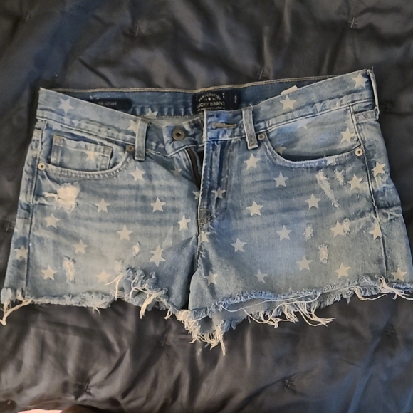 Star Patterned Denim Shorts - Picture 3 of 5